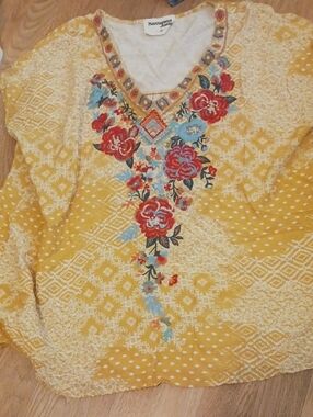 Savanna Jane Yellow Floral Embroidered V-Neck Tunic